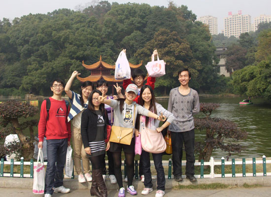 5b31b3ae668d2.jpg 1-8.jpg